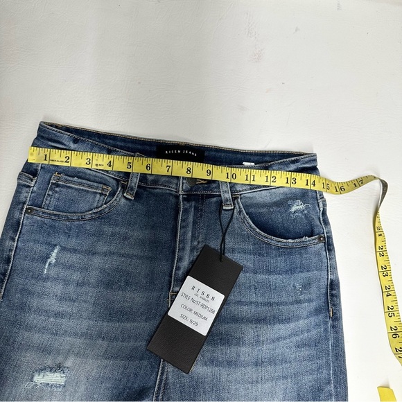 RISEN JEANS WOMENS WASHED NWT SIZE 9/29 cropped - Picture 5 of 11